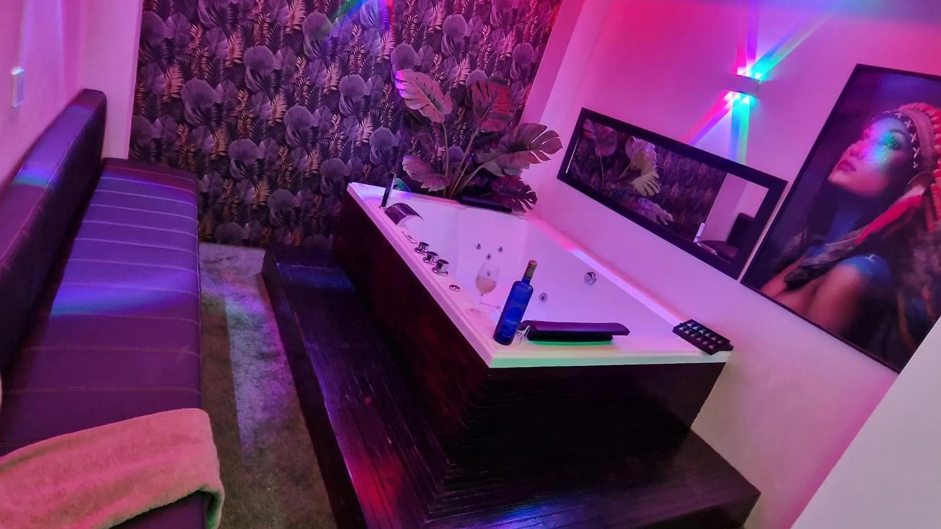 Sensual Sierra Vip Apartment Prado Del Rey