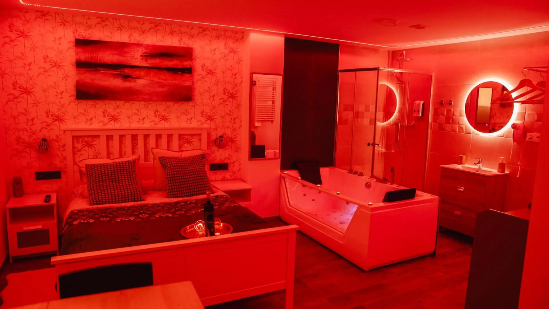 Sensual Sierra Vip Apartment Prado Del Rey