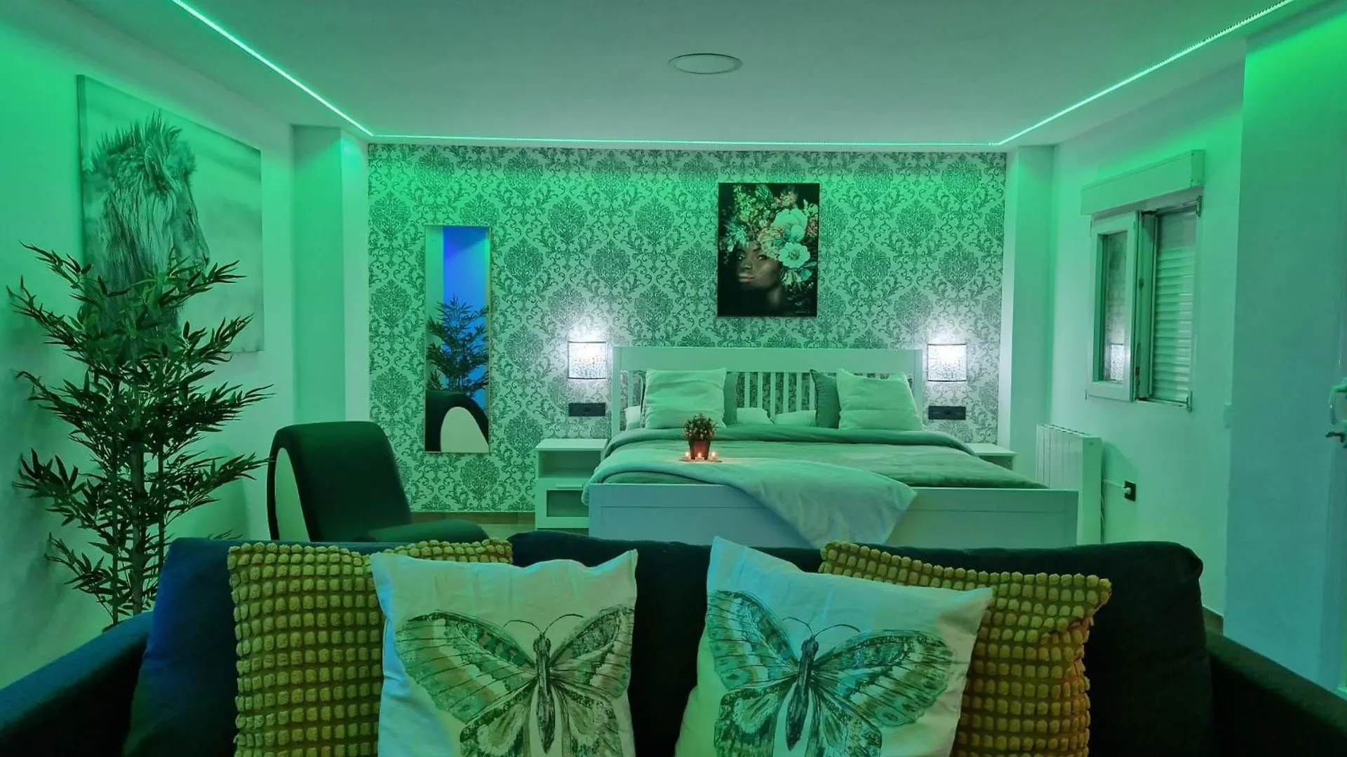 Apartment Alojamiento Con Jacuzzi Y Terraza Junto Al Centro Prado Del Rey