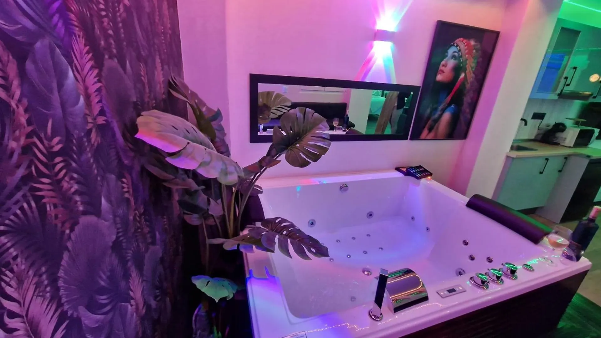 Alojamiento Con Jacuzzi Y Terraza Junto Al Centro Prado Del Rey