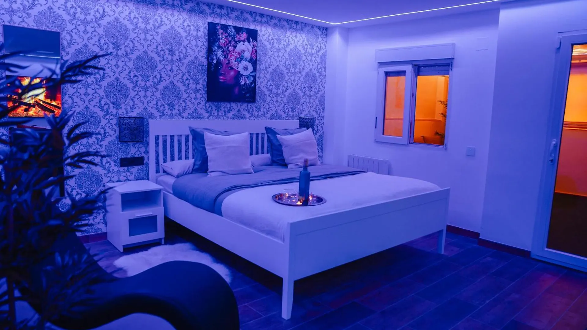 Alojamiento Con Jacuzzi Y Terraza Junto Al Centro Prado Del Rey