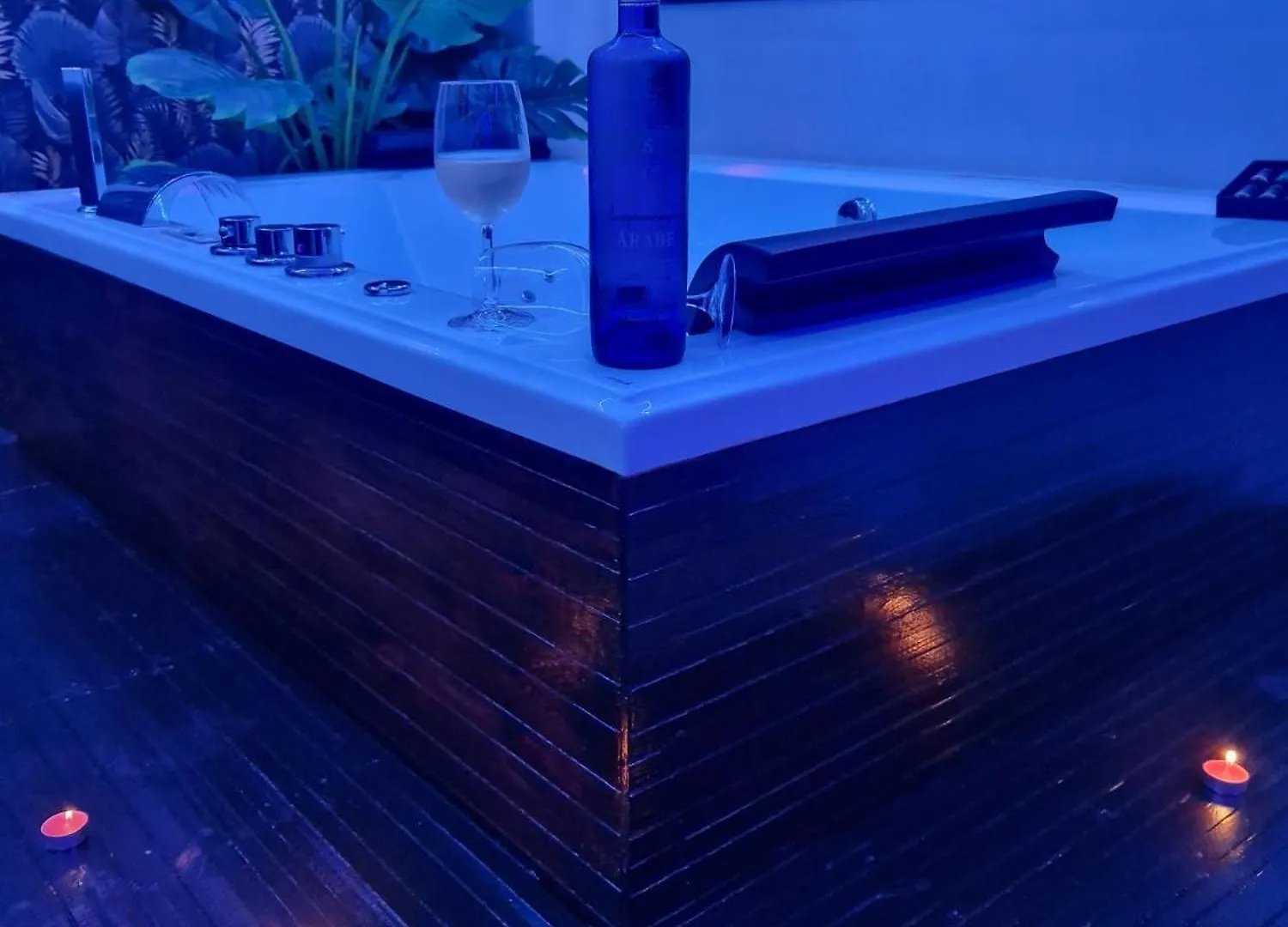 Alojamiento Con Jacuzzi Y Terraza Junto Al Centro Prado Del Rey 0*,  Spain