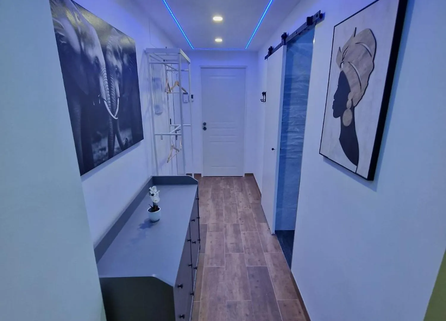 Alojamiento Con Jacuzzi Y Terraza Junto Al Centro Prado Del Rey Apartment