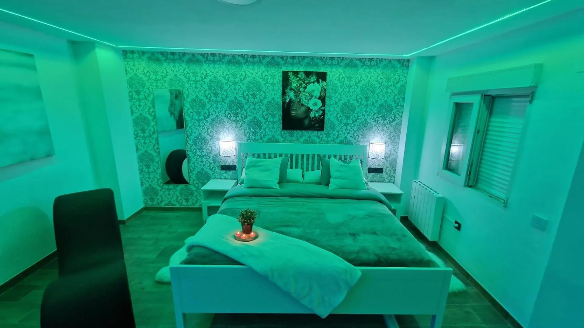 Apartment Alojamiento Con Jacuzzi Y Terraza Junto Al Centro Prado Del Rey